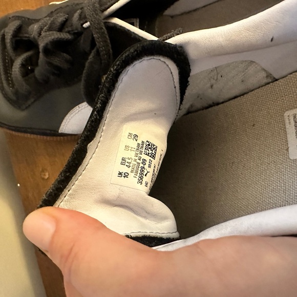 Men's Super Liga Sneaker size 11 

As is - Picture 4 of 4